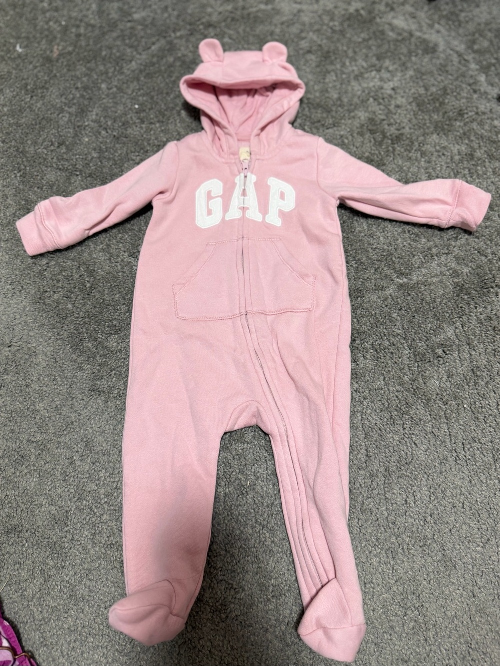 GAP Baby Bear Sweatshirt Bodysuit Pink Size 6-12 Month